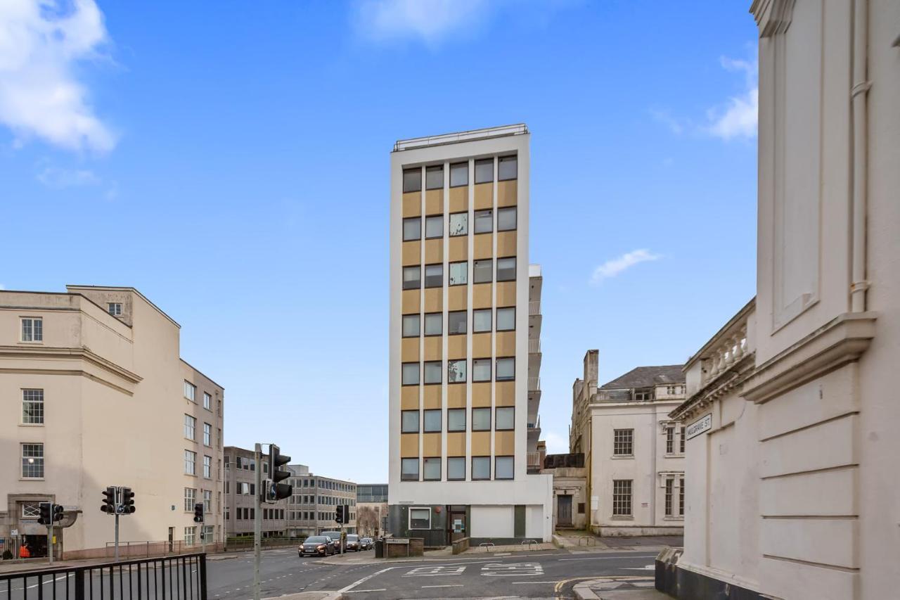 Opal Studio * Plymouth